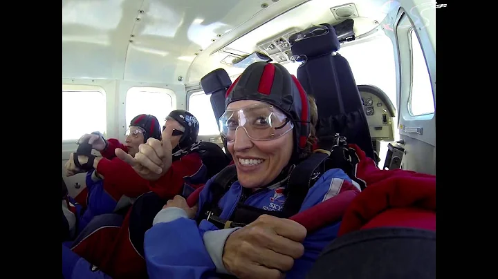 Kimberly Steen-Hejtmanek'...  Tandem skydive!