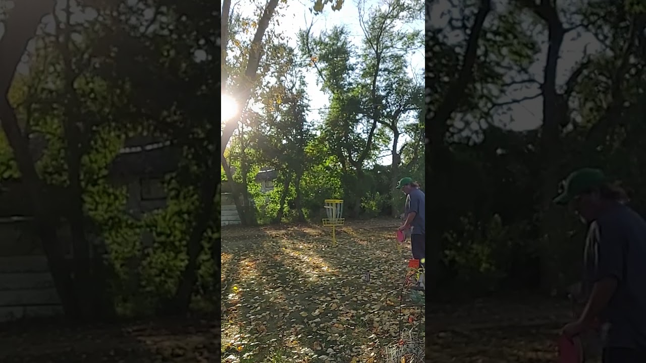 let's huck 🔵 @ ⛓️ for our glow event ✨️ AI approved 🤗 