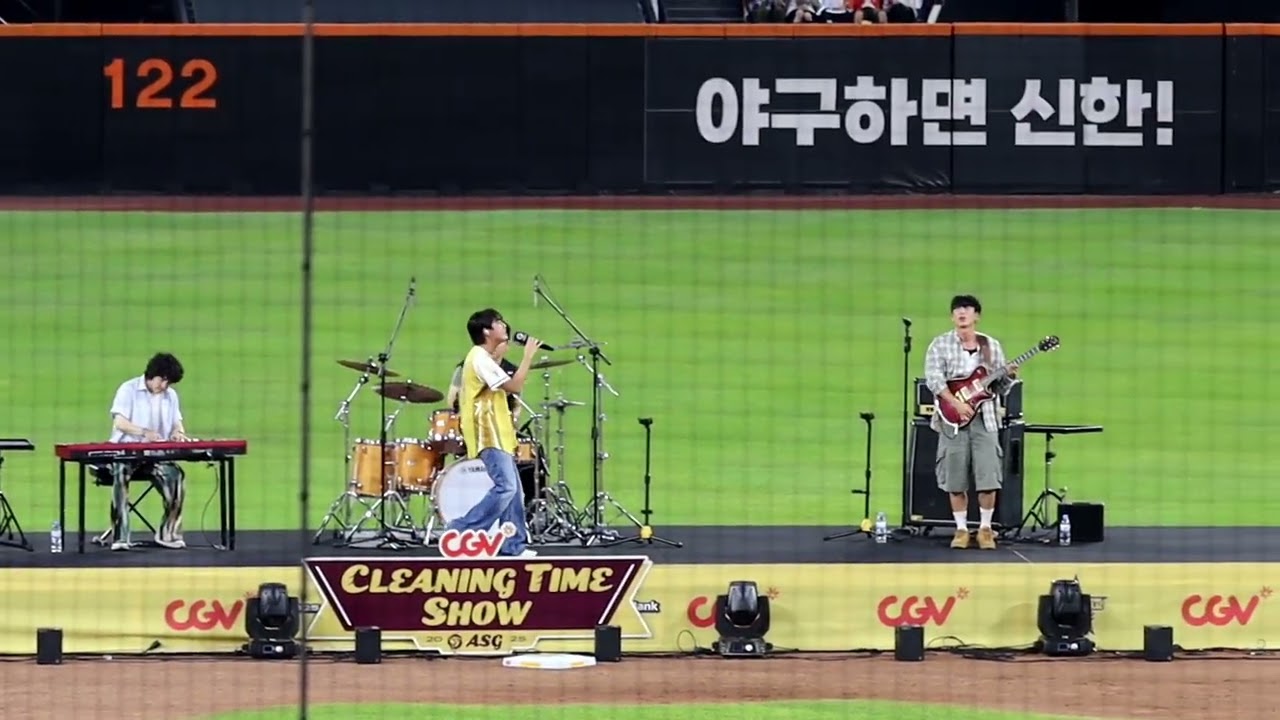 250712 [2025 KBO 올스타전] 이무진 공연 Full. (밴드 Ver.)