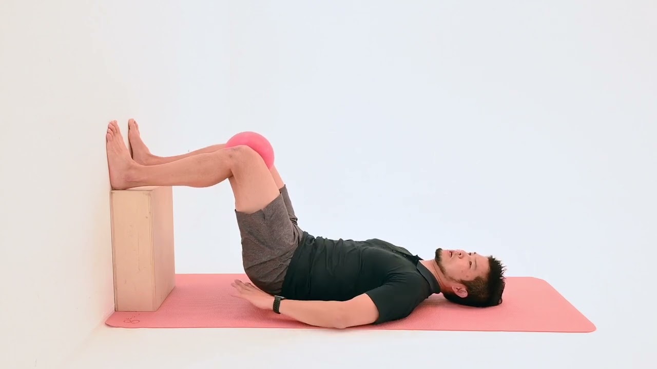 きほんの呼吸「反り腰に対抗する呼吸エクササイズ：90-90ヒップリフト」