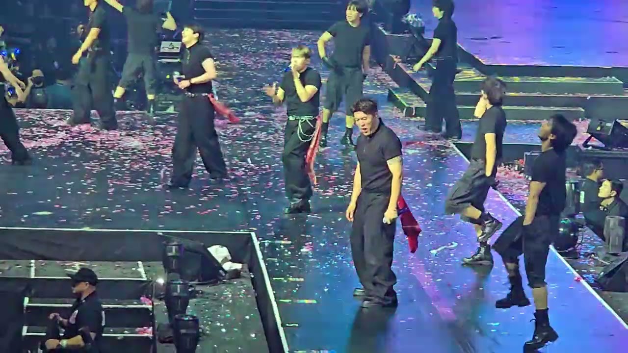 [251004] 슈퍼주니어 SS10 in Manila - Rockstar + A-Cha 🕺