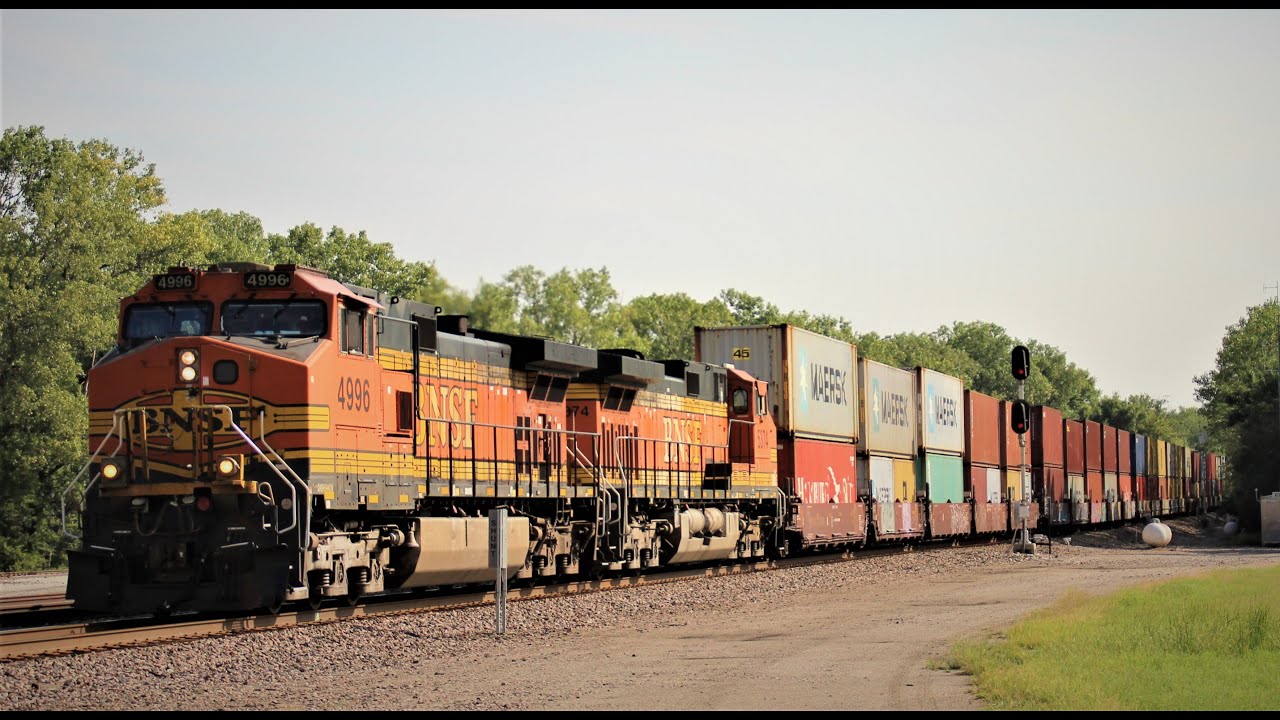 Trains on the BNSF Cherokee Sub