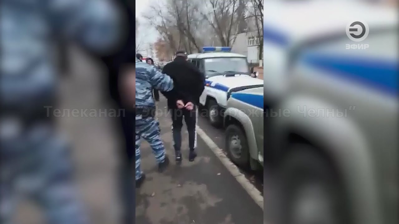Маркушев и водолеев вооружившись кастетами совершили нападение на водителя такси