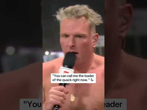 Pat had the crowd hyped 🆙