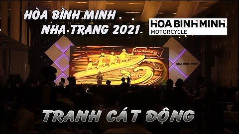 Họa sĩ vẽ tranh cát biểu diễn Nguyễn Tiến Tại sự kiện Nha Trang