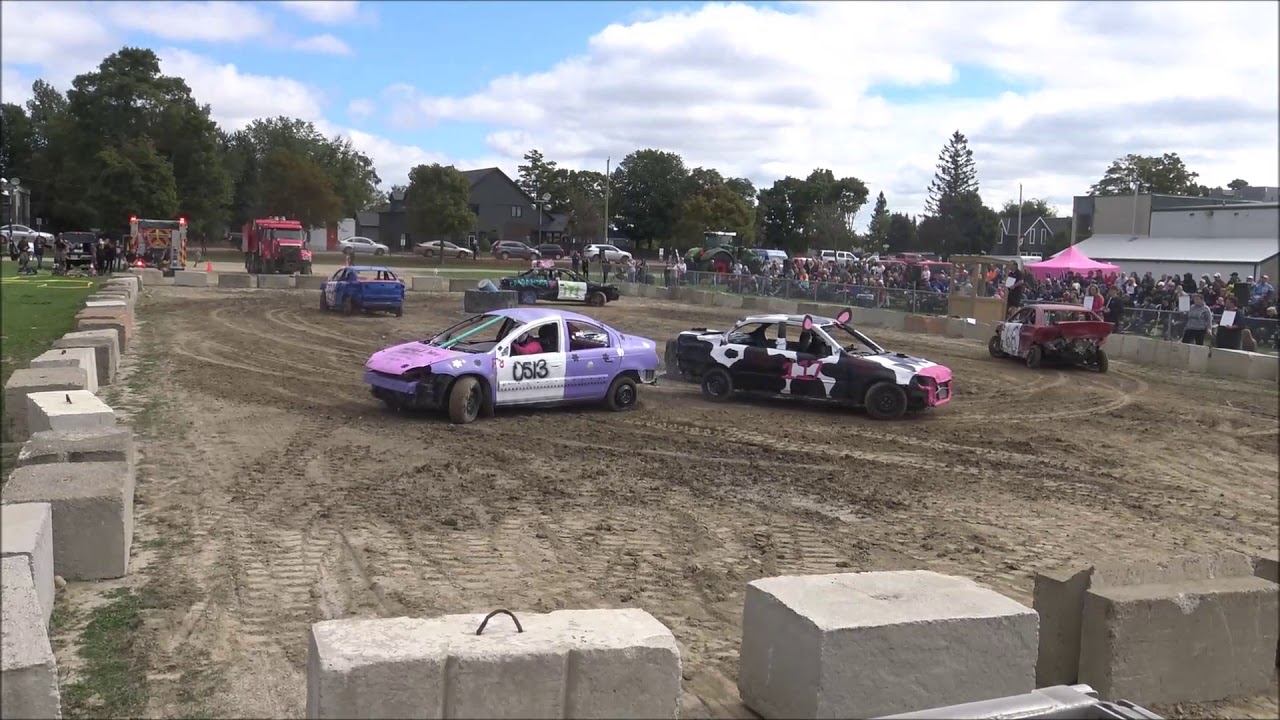 demolition derby 2018 GRAND VALLEY FIG 8 POWDER PUFF