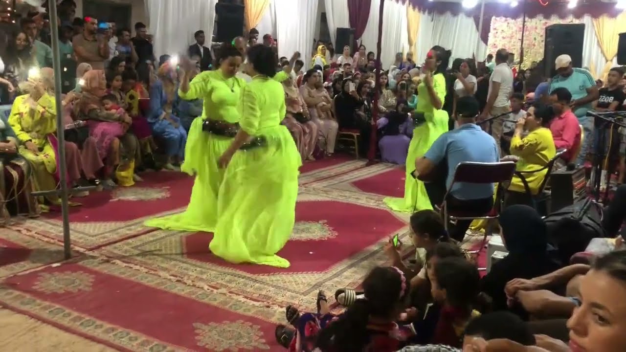 أحسن و أجمل قصارة لحسن الخنيفري في عرس أمازيغي بكروشن // qssara lahcen elkhenifre kerouchen