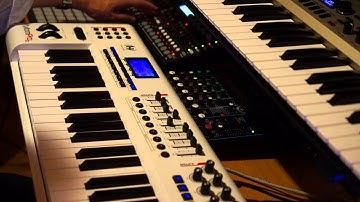 Elektron Analog Four synthesizer sound demo