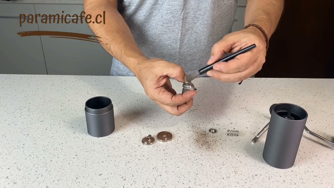 ¿Cómo desarmar y limpiar molino Timemore?