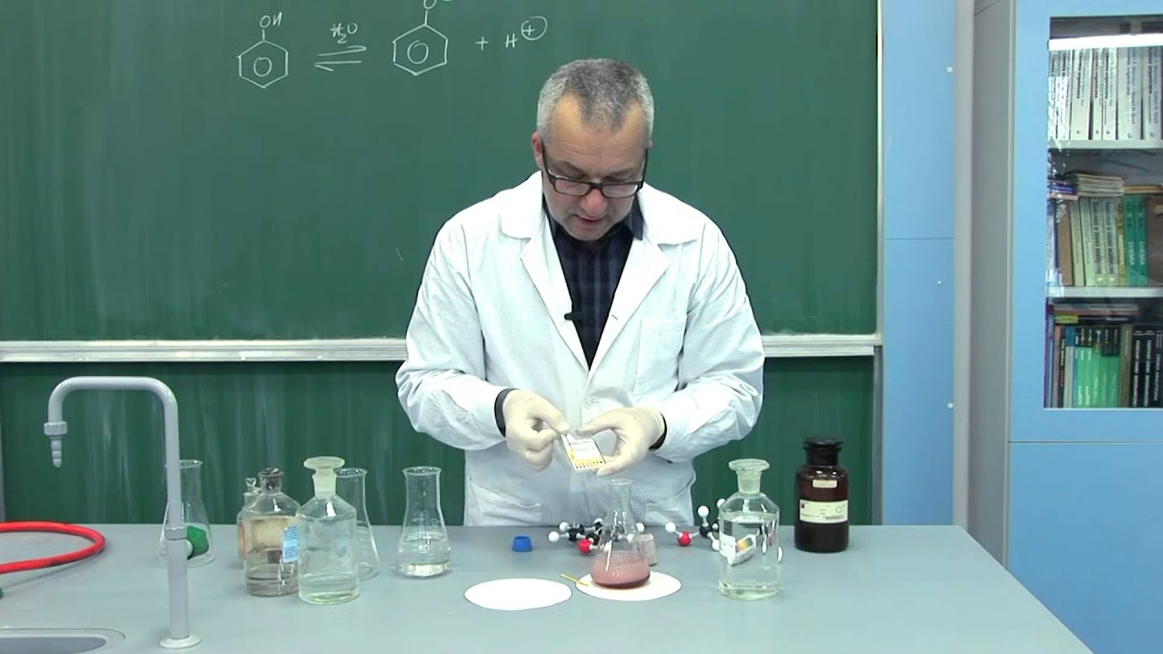 InfoPlus - Scenariusz nr 2 Chemia - Porownanie właściwości alkoholi i fenoli