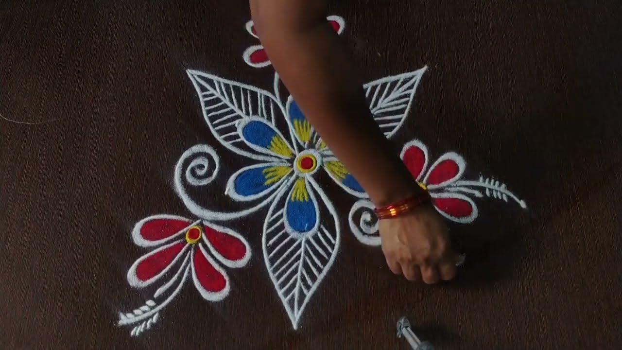 #rangoli #daily New rangoli designs #muggulu #freehandrangolis #smallrangolikolam /please subscribe 