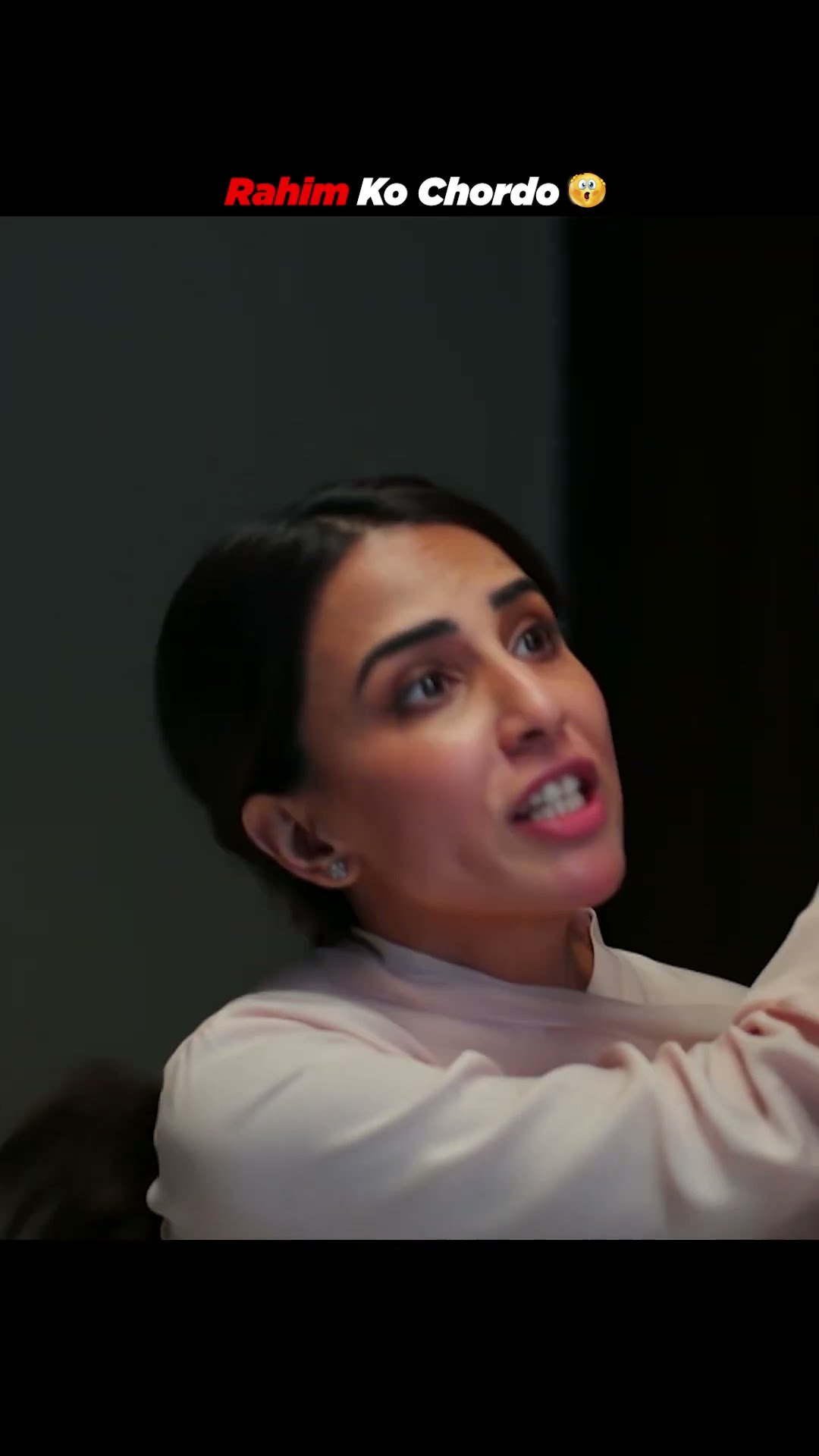 Niklo yahan se warna...?? #ayeishqejunoon #sheheryarmunawar #ushnashah #shorts