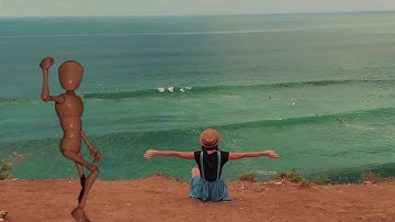 Multimedia music video
