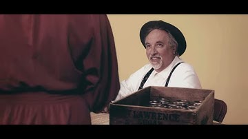 Music Video - Annabelle Chvostek  - String Of Pearls