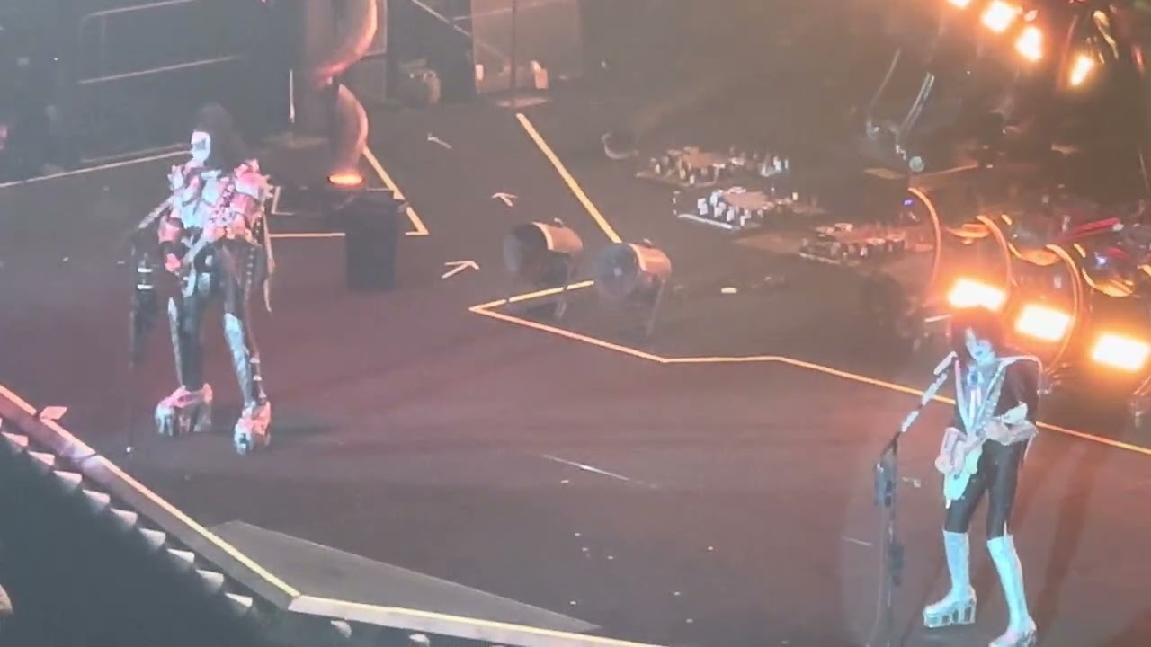 KISS - I Love It Loud - Manchester 2023