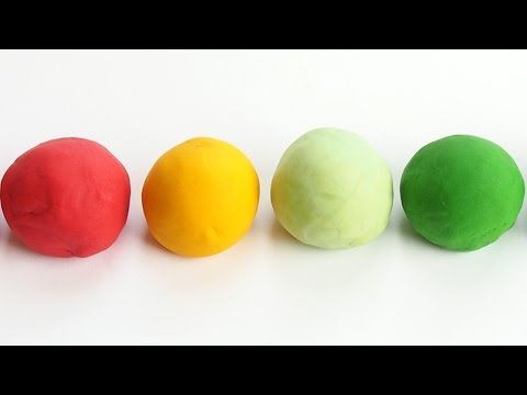 How to Make Playdough With Flour and Water and Salt
