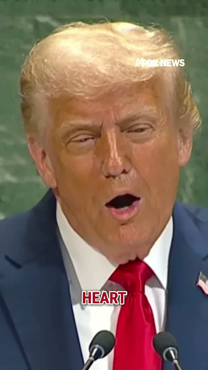 WATCH: Audience CRACKS UP after Trump roasts UN’s broken teleprompter #shorts #trump #foxnews