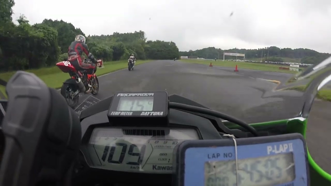 2025/10/12　ライスポカップ　鈴鹿ツイントロフィー　予選　ニンジャ250SL　後半