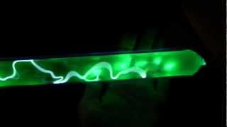 Green plasma in xenon-nitrogen mixture