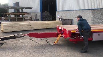 MAC Extending Drawbar on Flatbed Trailer
