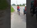 Đạp xe siêu cute. बेहद प्यारी साइकिलिंग. Super cute cycling