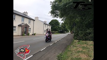 Isle Of Man TT 2025 Peter Hickman crashes at Kerrowmoar RACE RED FLAGGED