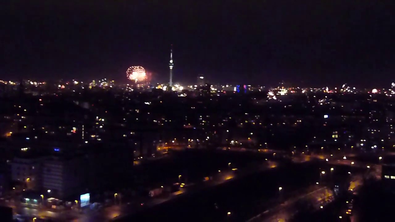 Berlin Fireworks - New Year Eve 01-01-2018