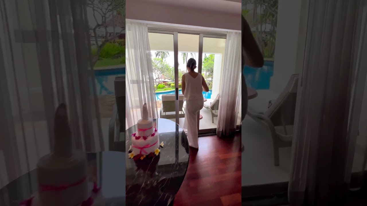 Dive into Luxury and Relaxation in our Executive Lagoon Room 