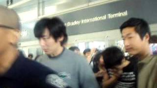 Shinee At Lax Airport