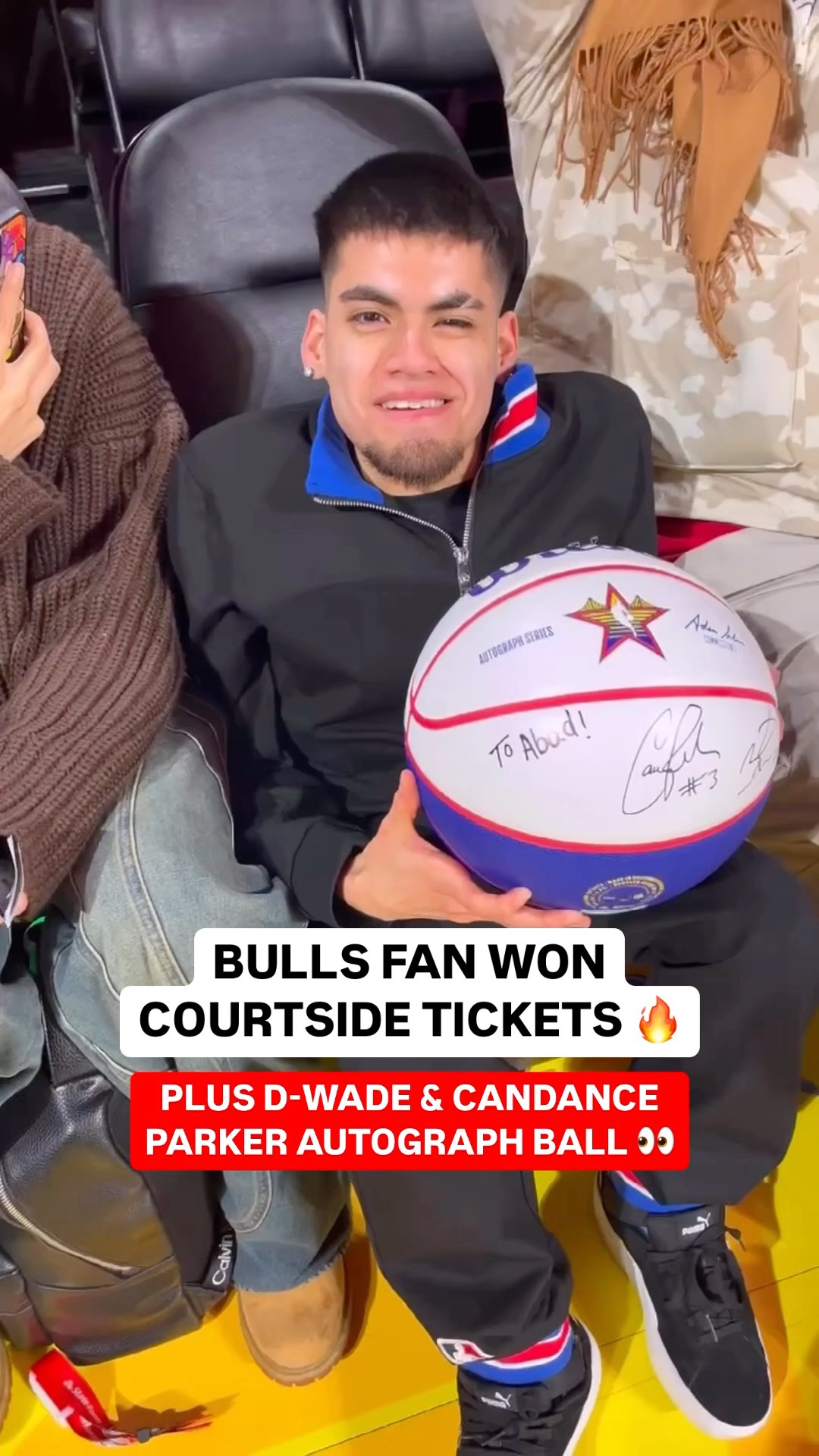Bulls fan got the hook up on All-Star Saturday Night ?? ​⁠@ATT #nbadreams