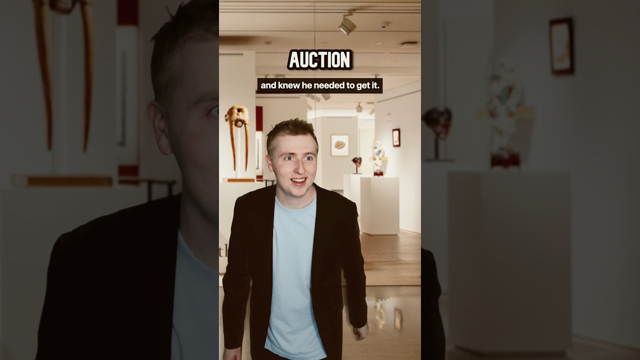 Man Buys A Parrot At Auction #Shorts