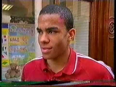 Under The Moon: Classic Kieron Dyer Clip