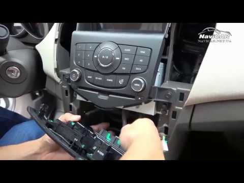 Как заменить штатную магнитолу для Chevrolet Cruze на мультимедийную систему