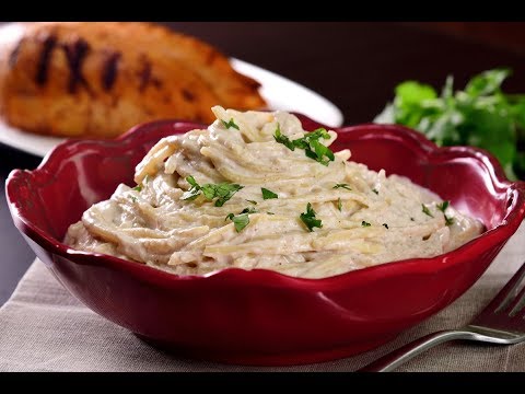 Video: Pasta Con Salsa De Queso Y Nueces