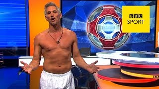 Gary Lineker presents Match of the Day in his pants - BBC Sport