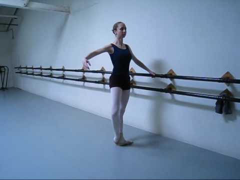 Teaching Pointing the Feet in Ballet - with Ellen Davis