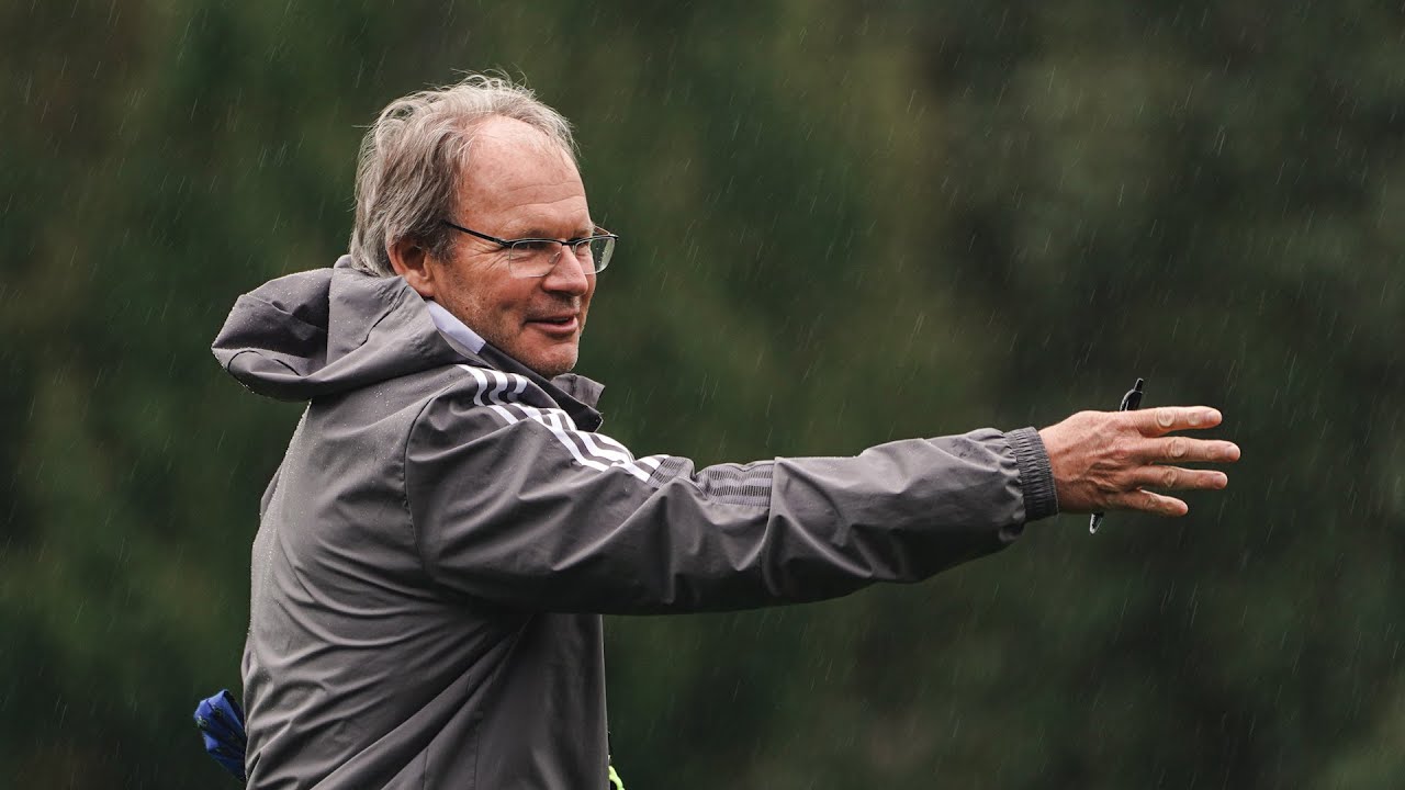 Interview: Brian Schmetzer on player availability for upcoming matches