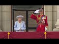 Jubil delizabeth ii la reine apparat au balcon de buckingham palace