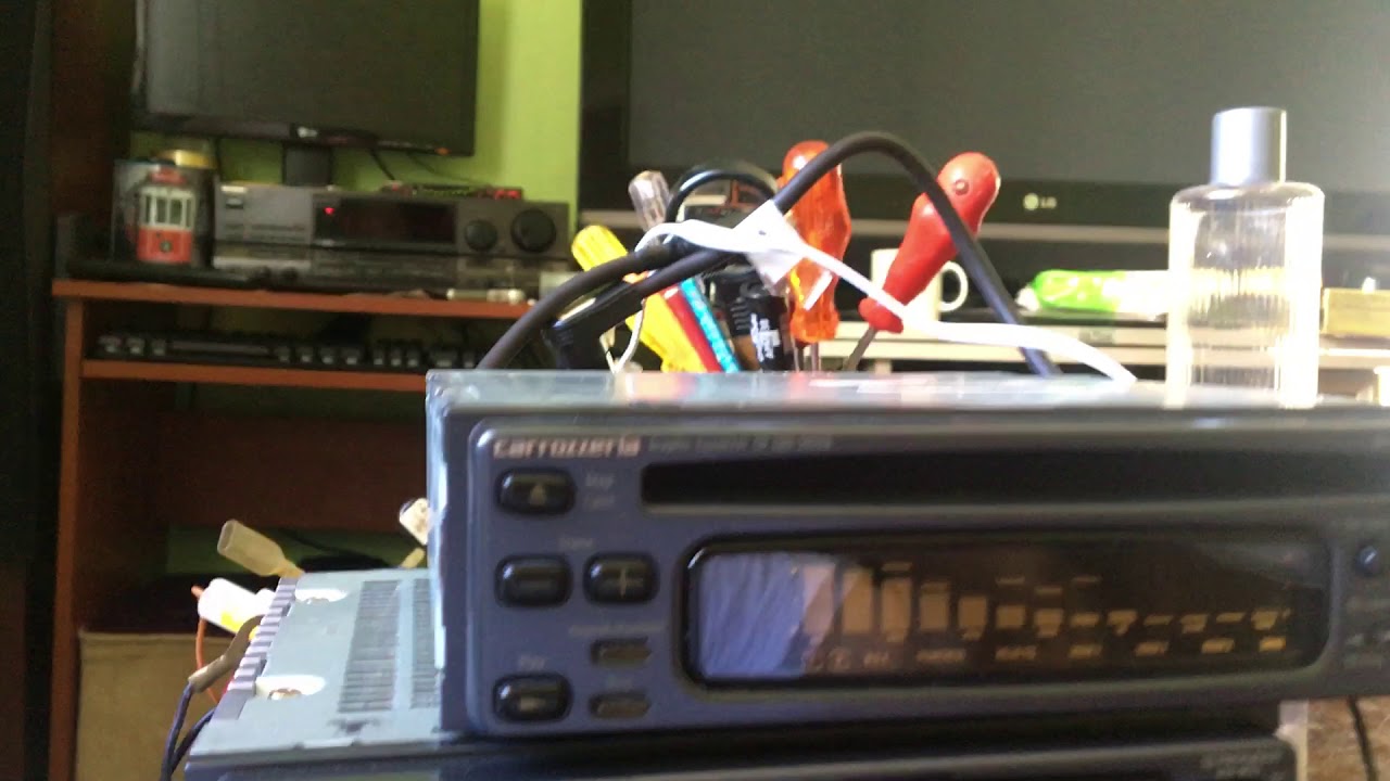 CARROZZERİA PİONEER KEH-M737 CDX-505EQ - YouTube