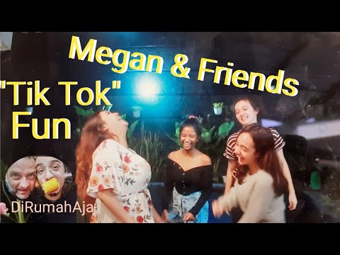 Megan Domani & Friends  Making  a TIK TOK video Baru..Lucu..