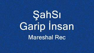 Şahsı - Garip İnsan Şapkalı 2013