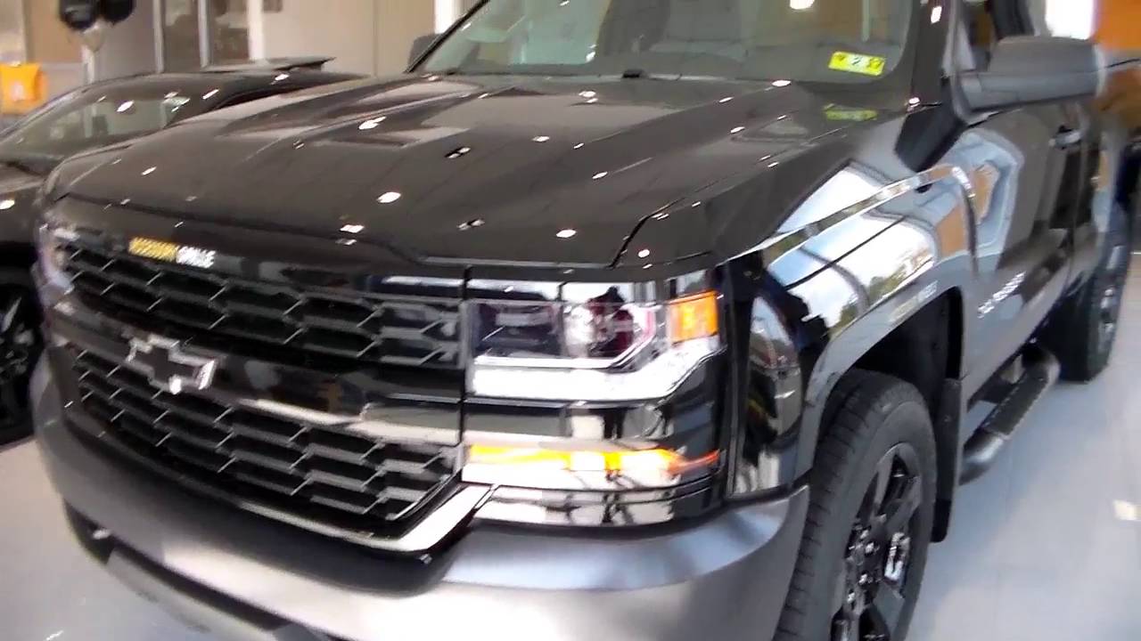 Alex Shows A 2016 Silverado 1500 Reg Cab You Alex Shows A 2016 Silverado 1500 Reg Cab