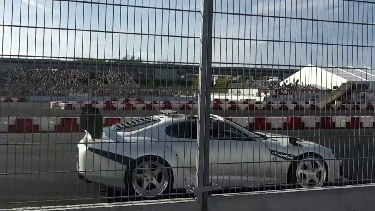 Tesla vs supra