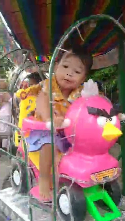 senangnya mas aby naik odong odong ❤️🥰