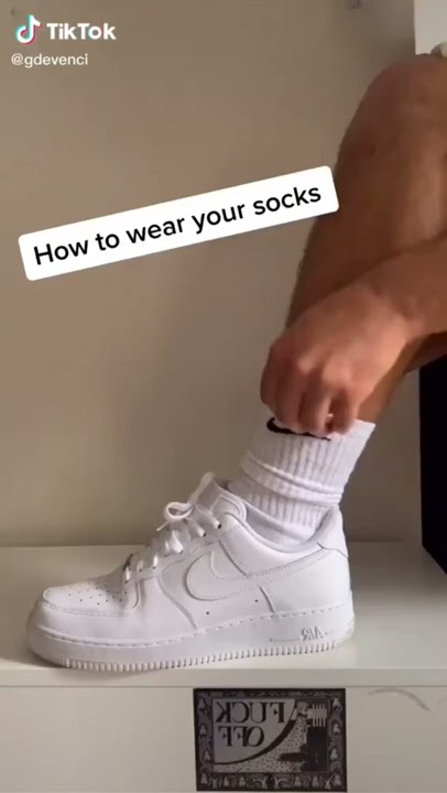 How to wear your Nike socks
