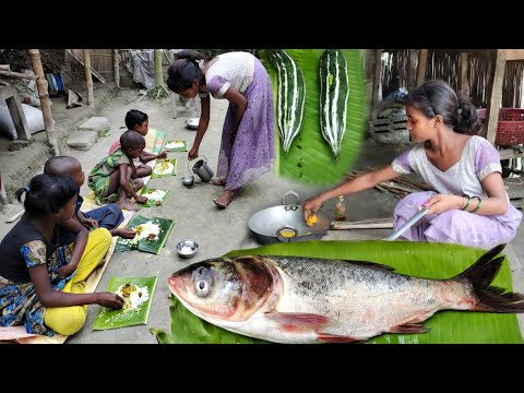 Fish cooking recipe with vegetable in village by santali tribe girl | how to cook fish curry recipe