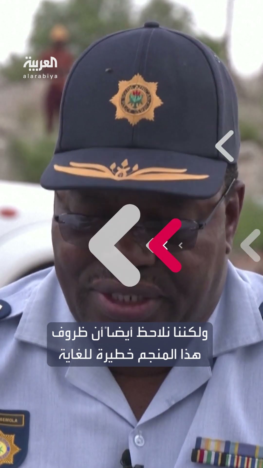 بعد منع للضغط عليهم ووفاة 6 منهم.. إنزال مياه وغذاء لعمال محاصرين في منجم مهجور بجنوب أفريقيا