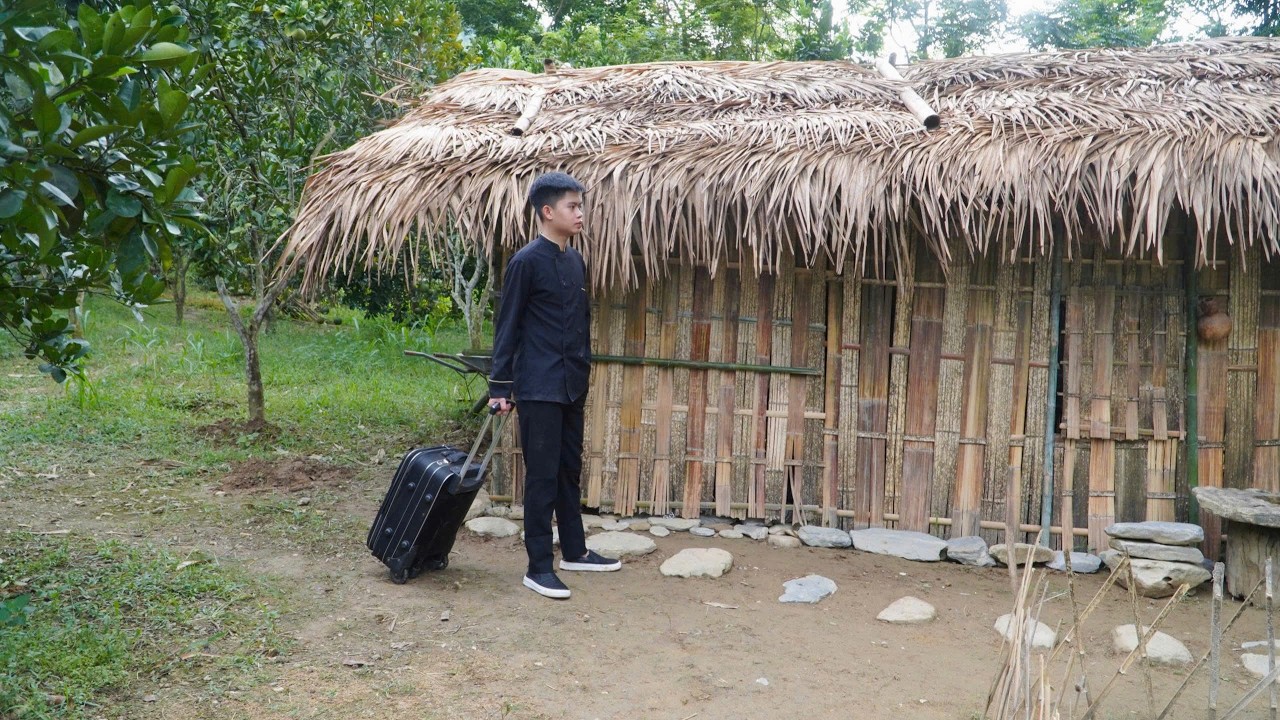The chef quit his job, returned to the farm and renovated the house.