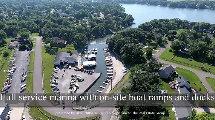 Lake Holiday presented by DEB CHRISTENSEN Coldwell...