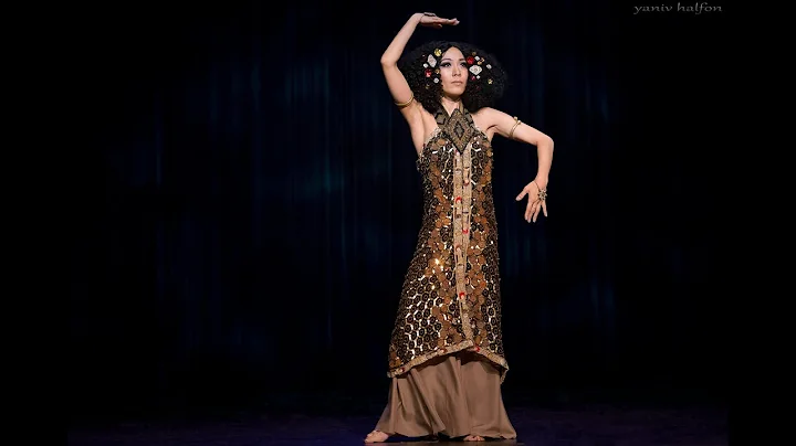 May Yang performs in FISSION an Exploration of Mov...